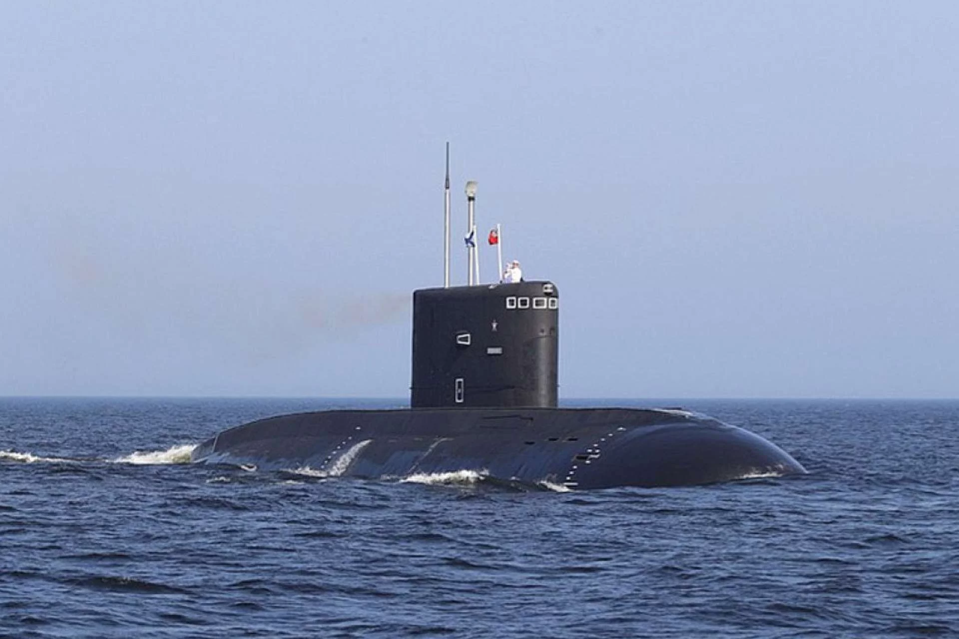 Russia and China’s Unprecedented Submarine Alliance Shocks the Pacific!
