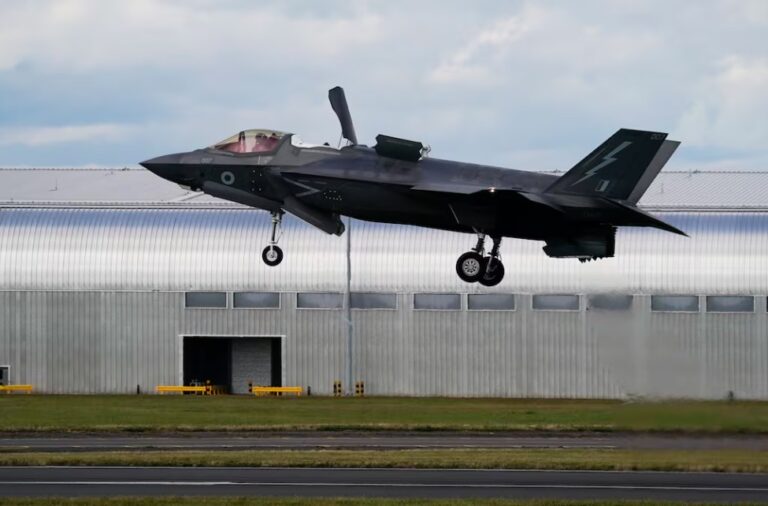UK’s Nuclear Comeback: F-35A Jets Armed with B61 Bombs to Counter Global Threats!