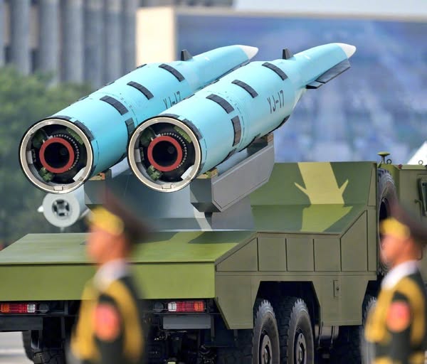 China’s YJ-17 Hypersonic Missile: The Terrifying Weapon That Could Sink U.S. Aircraft Carriers in Minutes!