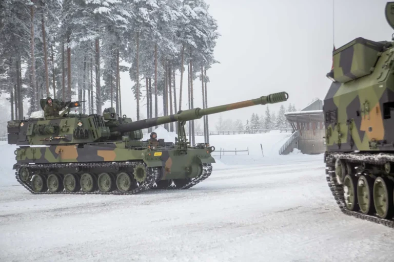 Norway Bolsters Arctic Defenses with 24 New K9 VIDAR Howitzers from South Korea