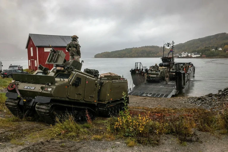 UK_Royal_Marines_Test_BvS10_Viking_Amphibious_Landings_in_Norway_Across_Arctic_and_Baltic-2edc270e