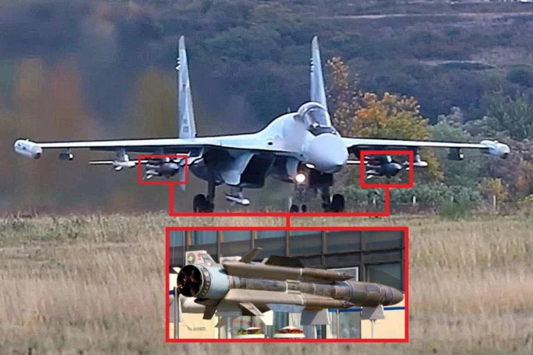 Russia Arms Su-35S with Twin Kh-31P Missiles for Radar-Killing Missions