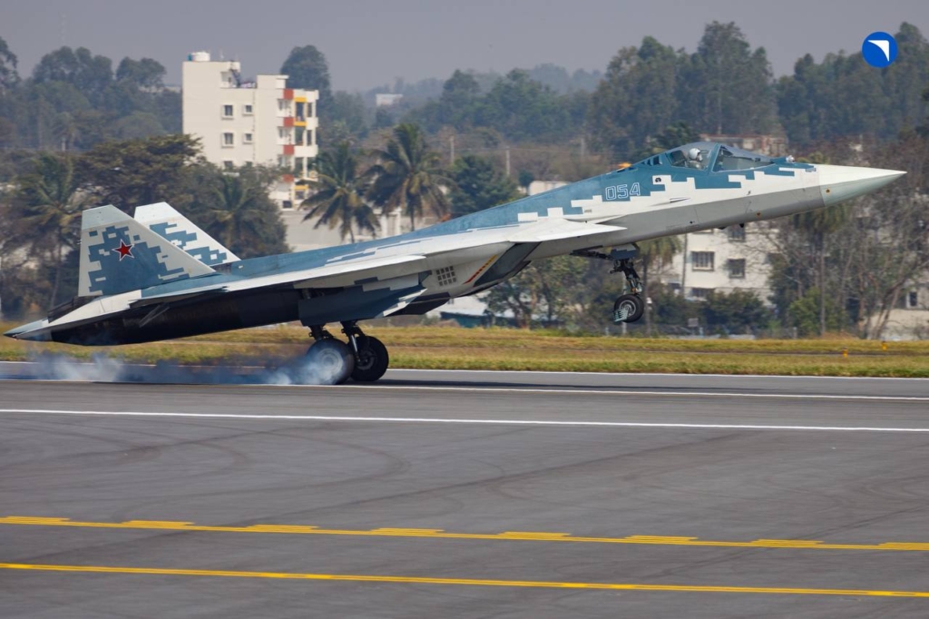 Russia Unveils Su-57E Export Stealth Fighter at Dubai Airshow 2025