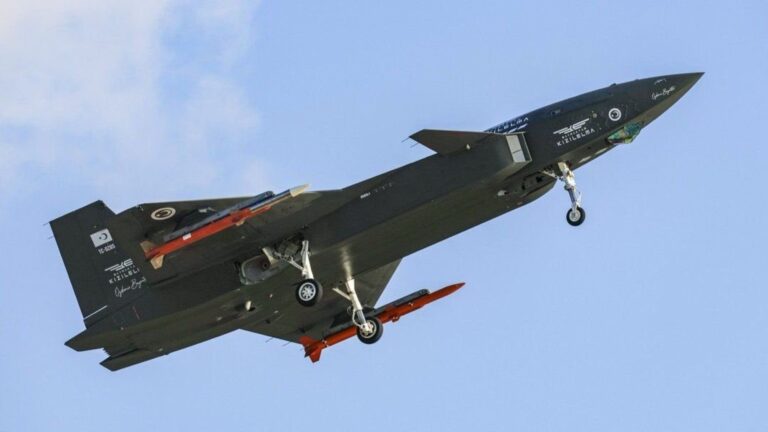Türkiye’s Kizilelma UCAV Destroys Target in World-First BVR Missile Test
