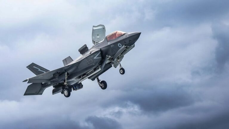 Royal Navy Sends F-35Bs to Jacksonville for Accelerated Corrosion Repair Program