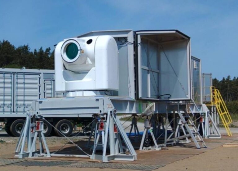 Japan Unveils 100 kW Laser Weapon on JS Asuka Ahead of Sea Trials