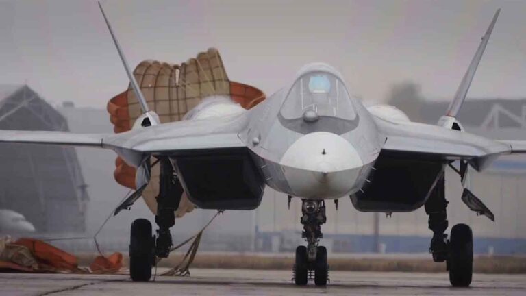 Su-57 Advances Fifth-Generation Capability as Product 177 Engine Begins Flight Testing
