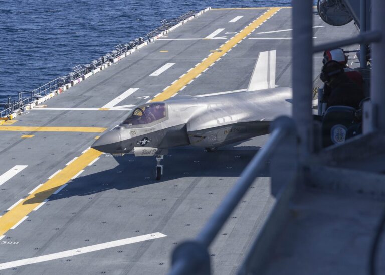 U.S. Navy: USS Kearsarge Conducts Inaugural F-35B Short Takeoff/Vertical Landings